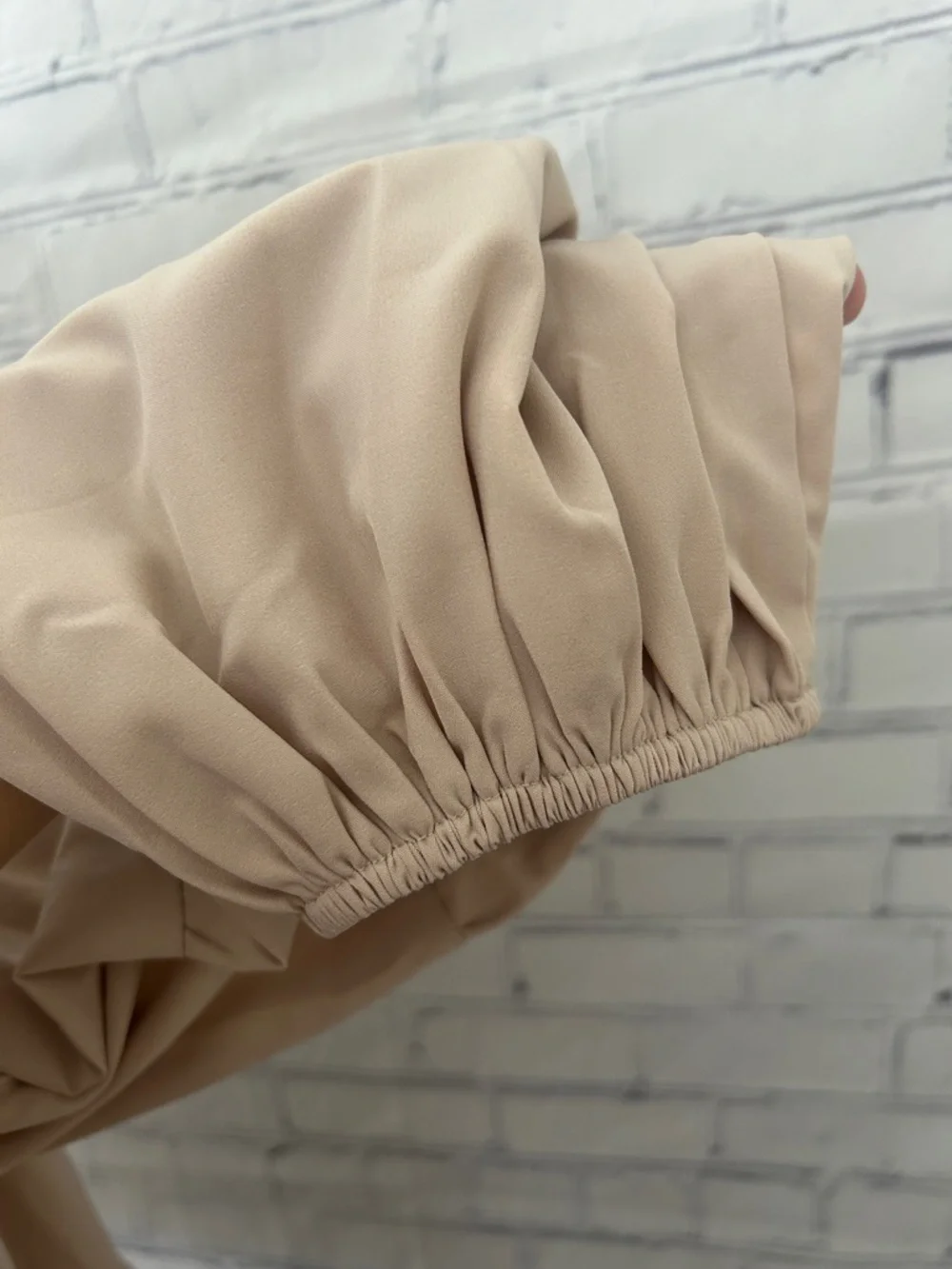 Impressions Cream Tiered Long-Sleeve Tunic. Small - Picture 5 of 6